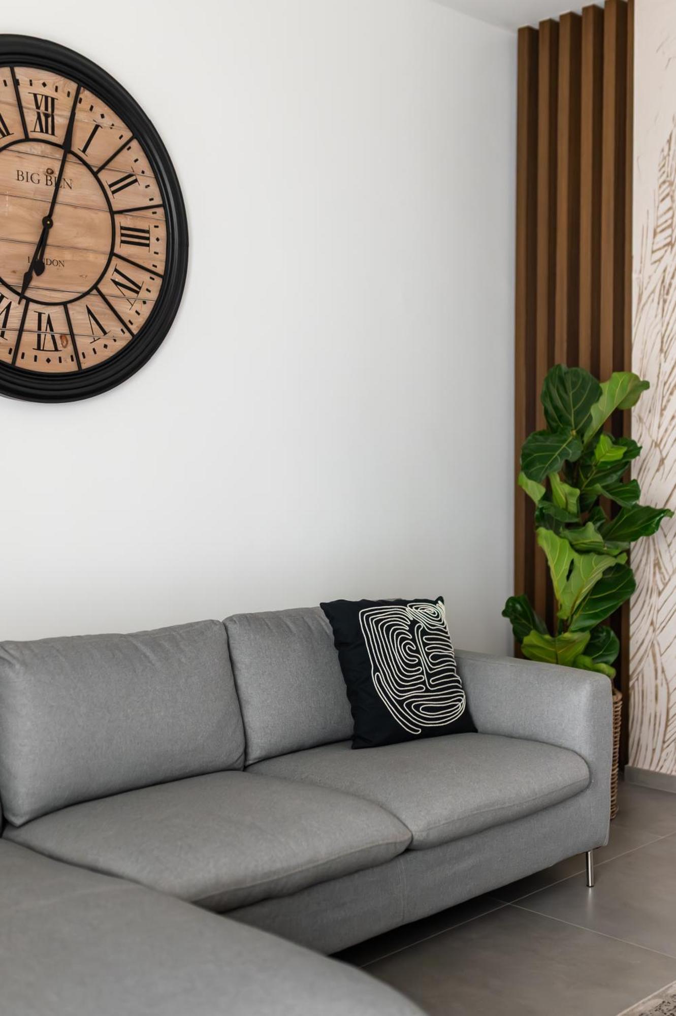 Luxury Suite New Look Монополи Экстерьер фото
