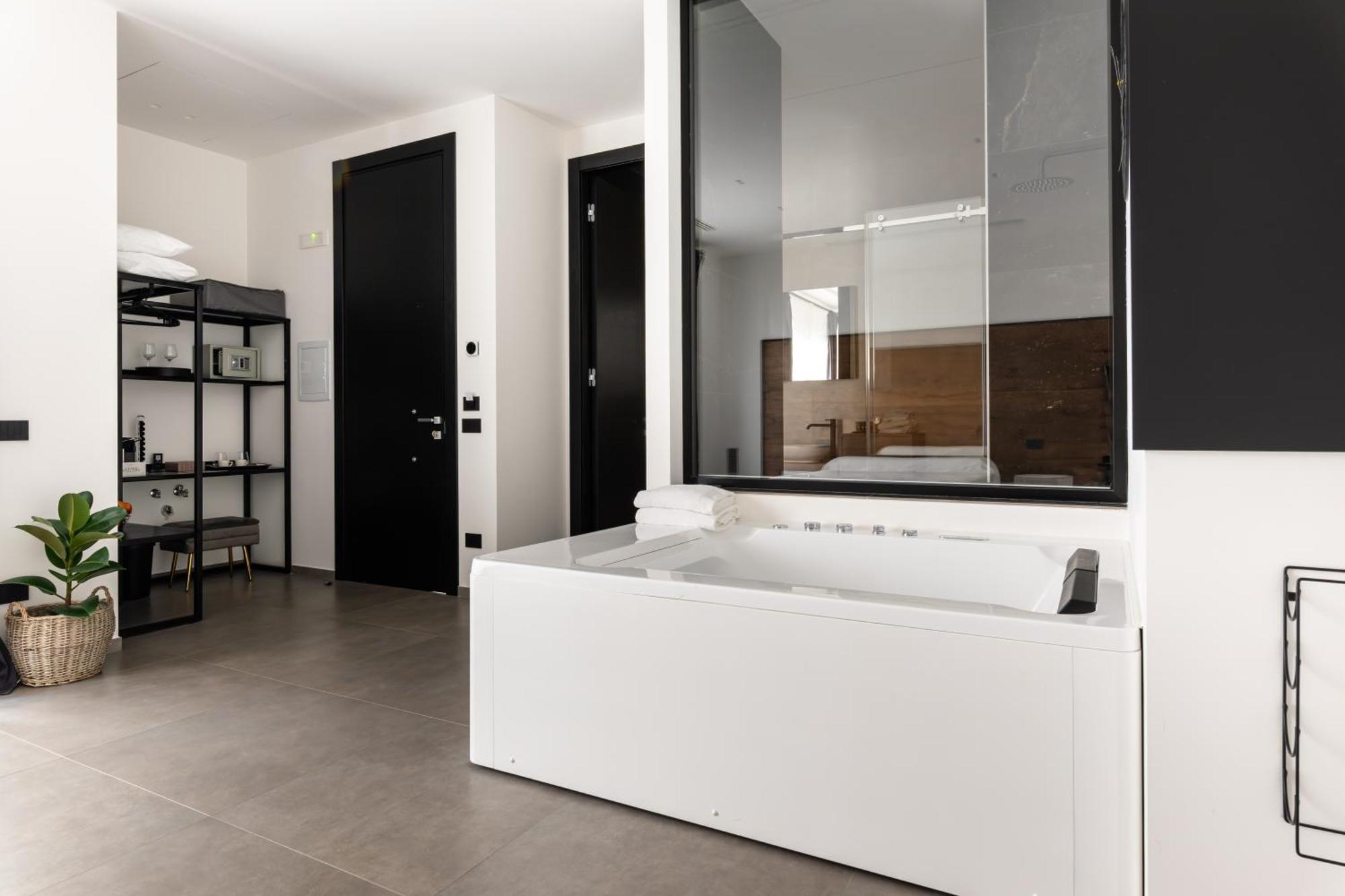 Luxury Suite New Look Монополи Экстерьер фото